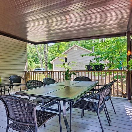 Beech Mountain Home With Covered Deck, Near Skiing! المظهر الخارجي الصورة