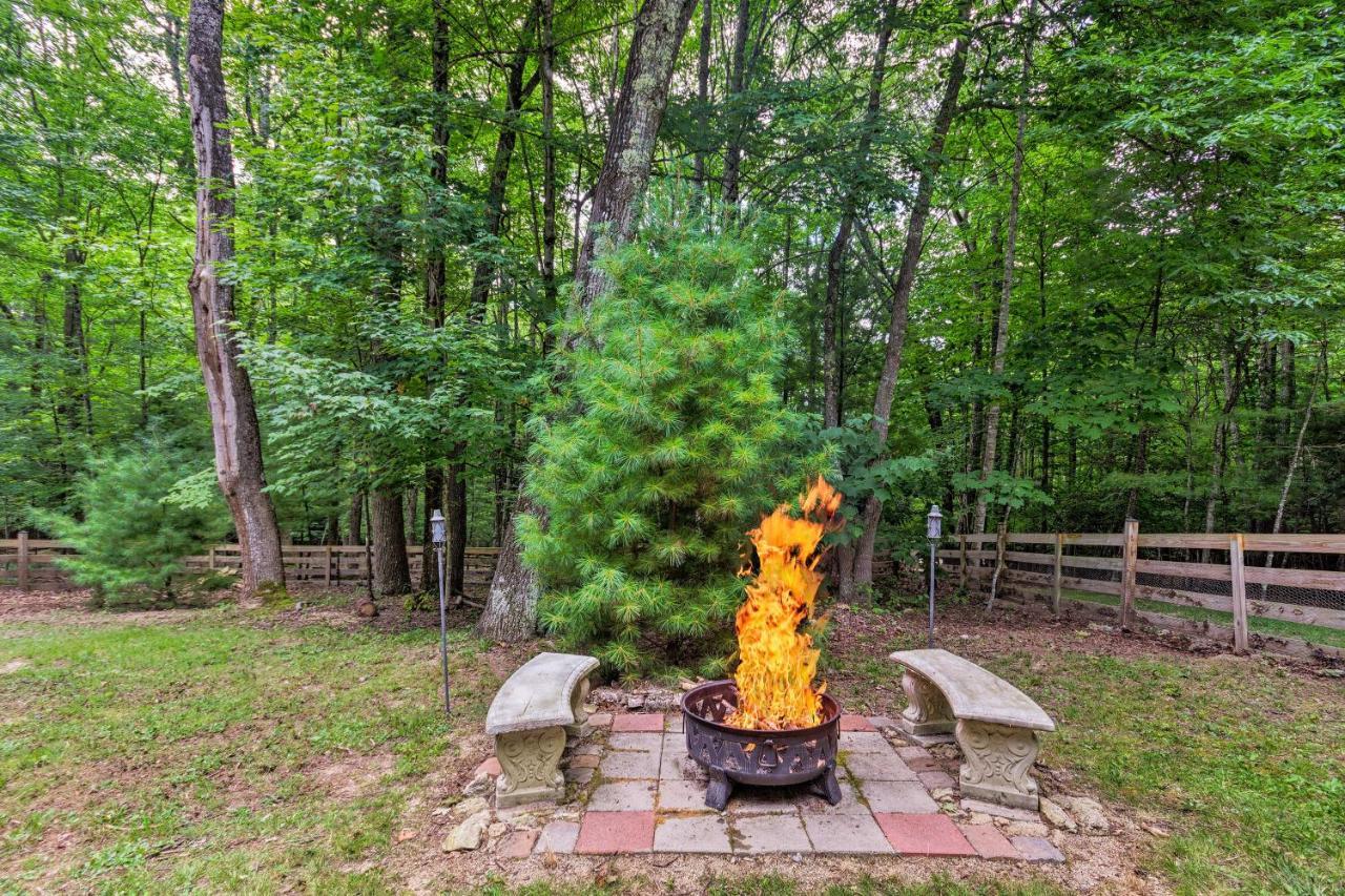 Beech Mountain Home With Covered Deck, Near Skiing! المظهر الخارجي الصورة